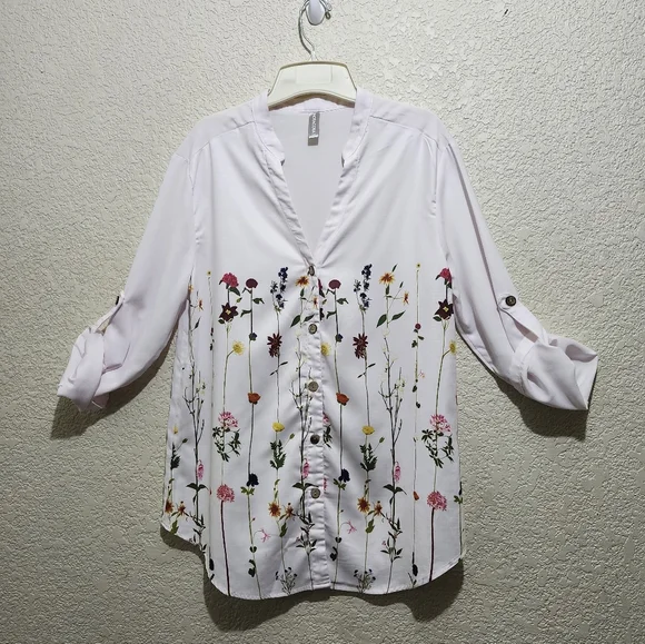 Noracora White 3/4 Sleeve Embellished Button Down Shirt (Unbranded) - Picture 6 of 10